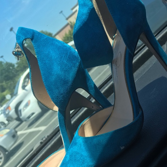 Shoes - Picture 4 of 5